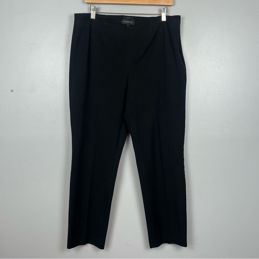 Talbots black Curvy flat front side zip poly viscose spandex pants, size 12.